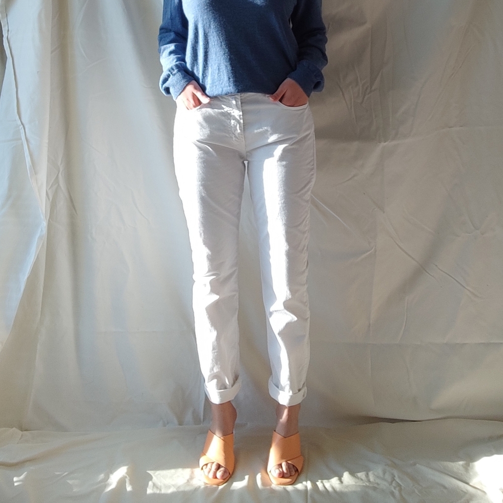 White Summer Basics Mid Rise Slim-Fit Pants